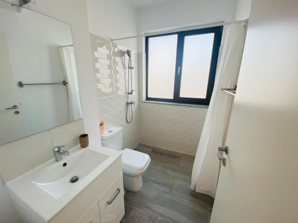 Soho Apartment - City View With Rooftop Garden Bucarest Exterior foto